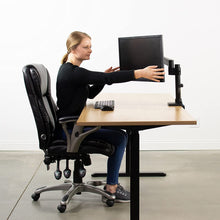 Cargar imagen en el visor de la galería, SOPORTE PARA MONITOR ARTICULADO DE 10¨ A 32¨